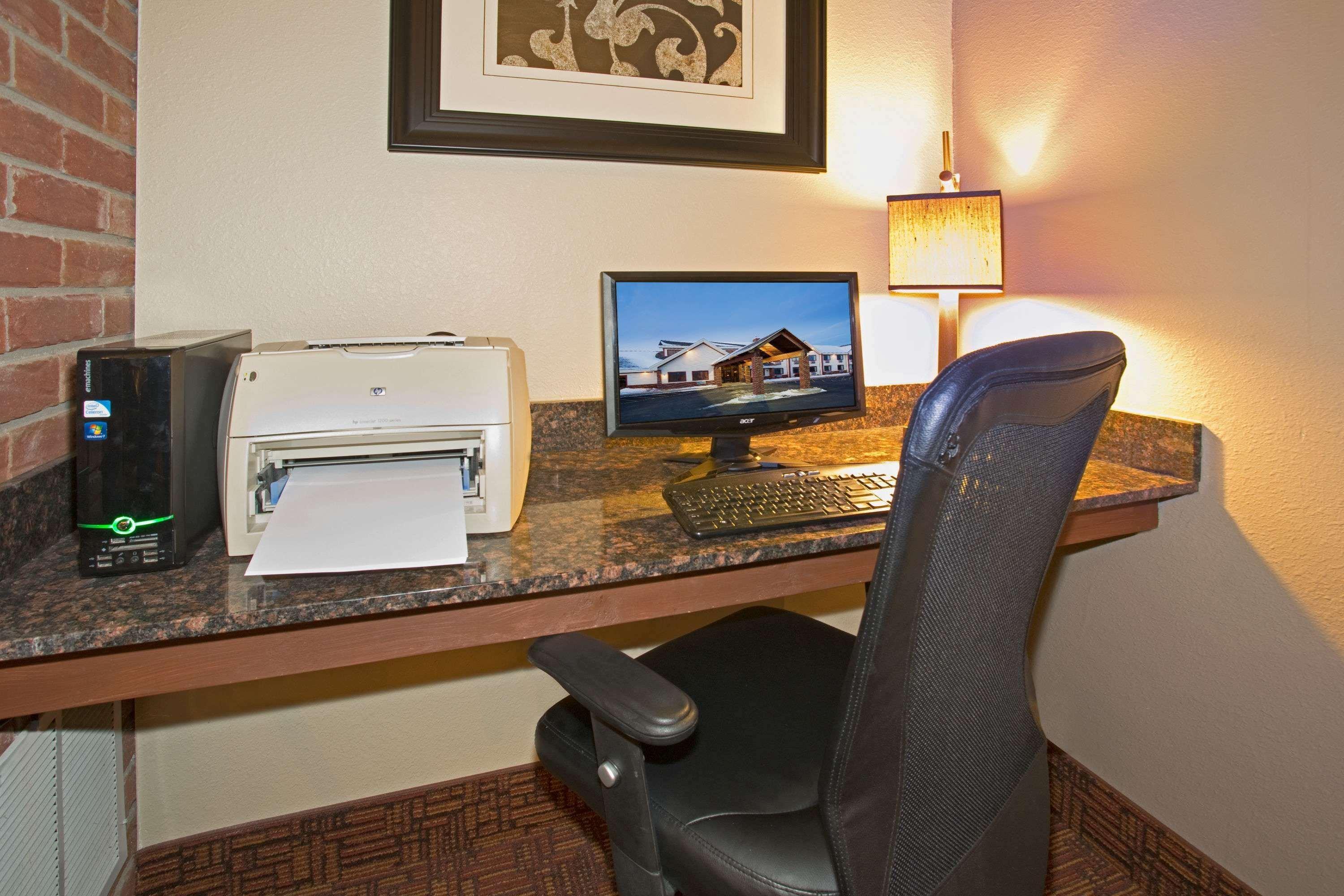 Americinn By Wyndham New London Zewnętrze zdjęcie